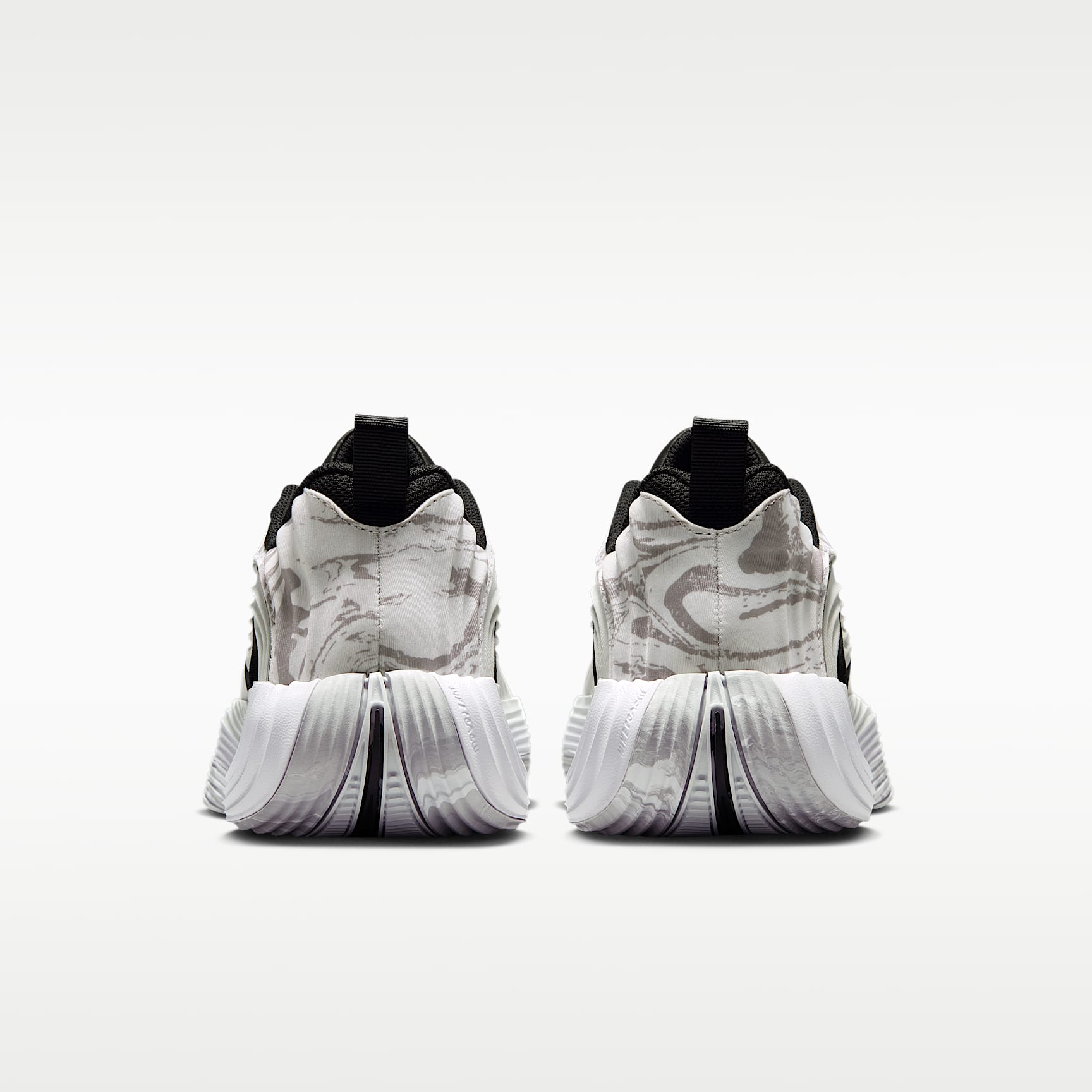 Giannis Immortality 5 Basketballschuh – Weiß/Off White/Light Smoke Grey/Metallic Silver