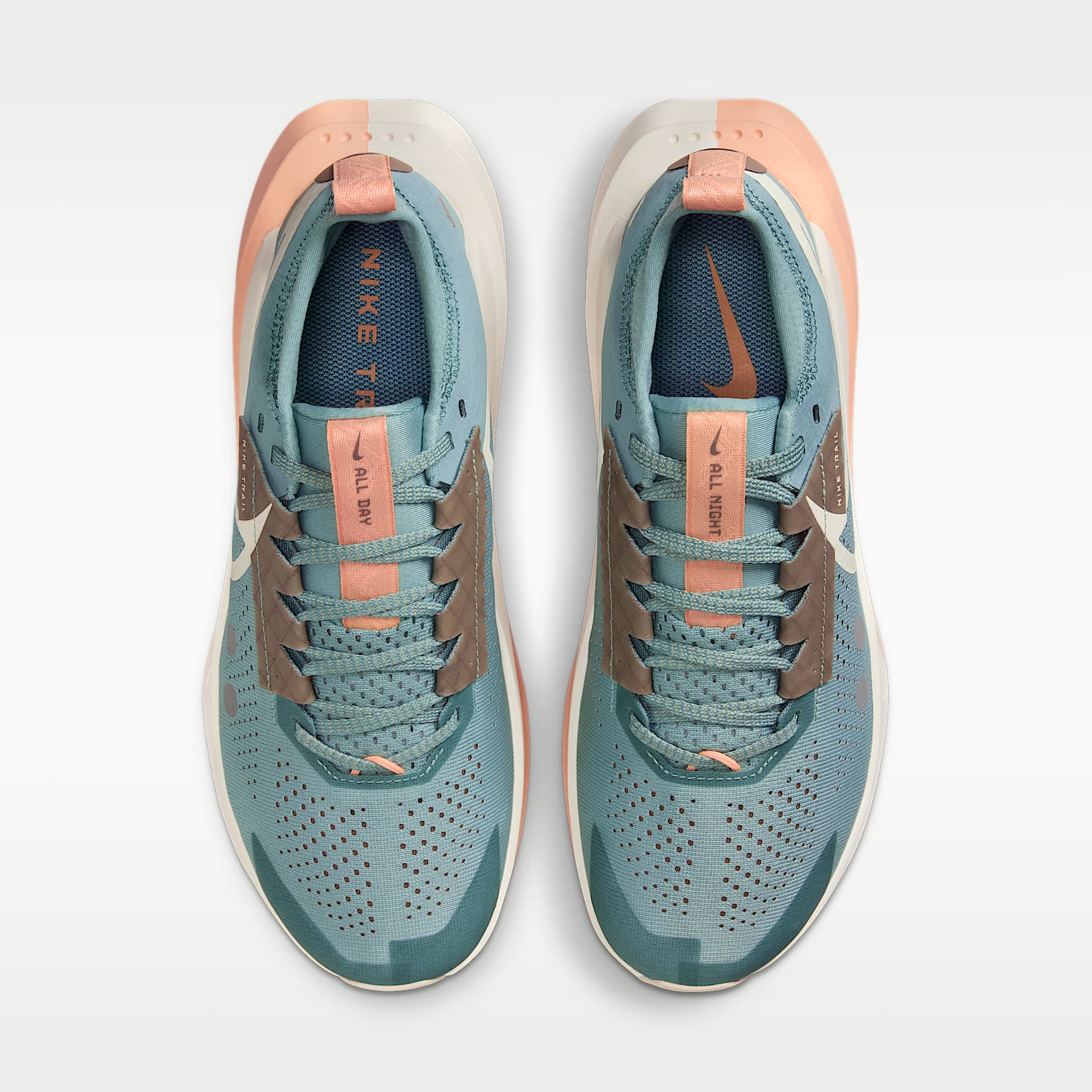 Nike Zegama 2 Traillaufschuh (Damen) – Cannon/Orange Chalk/Mink Brown/Soft Pearl