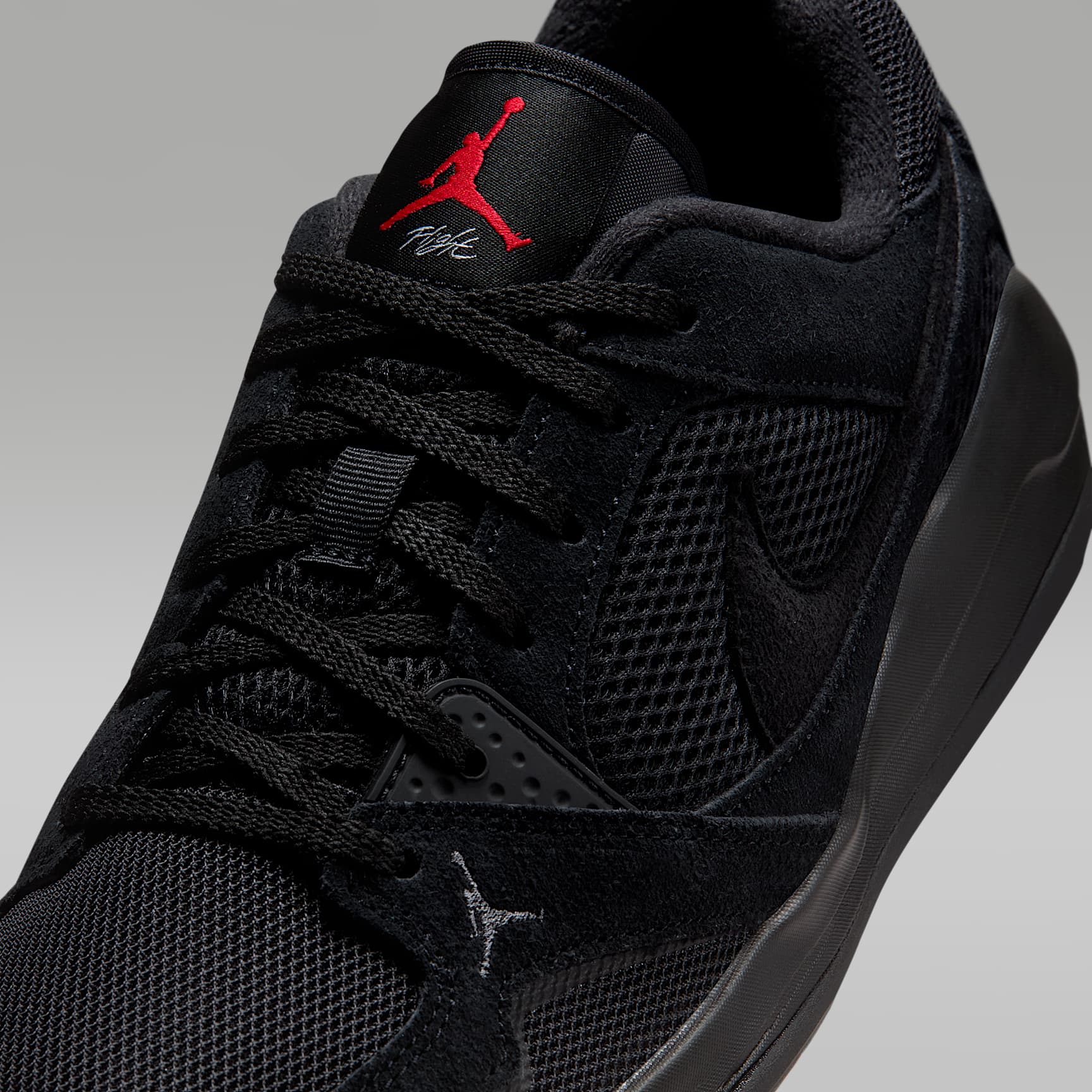 Jordan CMFT Era Schuh (Herren) – Schwarz/Gym Red/Anthracite/Schwarz