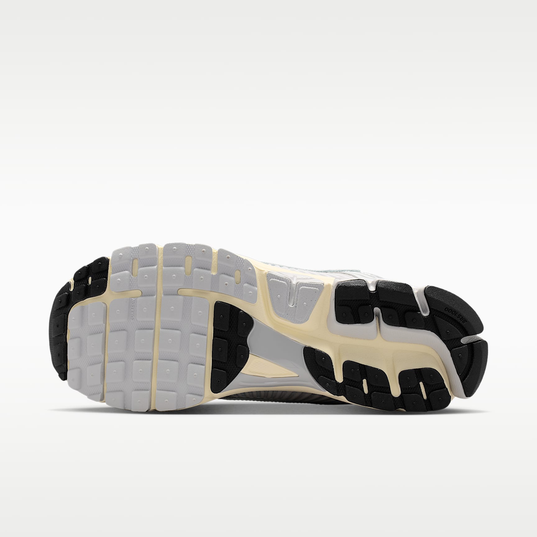 Nike Zoom Vomero 5 Schuh (Herren) – Grey Fog/Metallic Silver/Coconut Milk/Chrome