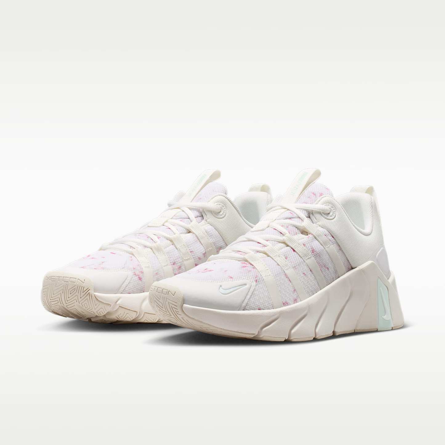 Nike Free Metcon 7 SE Trainingsschuhe (Damen) – Sail/Light Orewood Brown/Barely Green