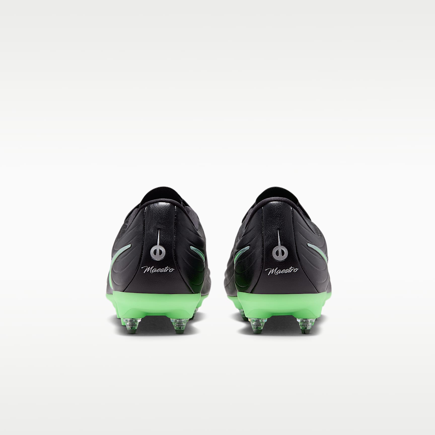 Nike Tiempo Maestro Academy Low Top Fußballschuh für weichen Rasen – Schwarz/Schwarz/Illusion Green