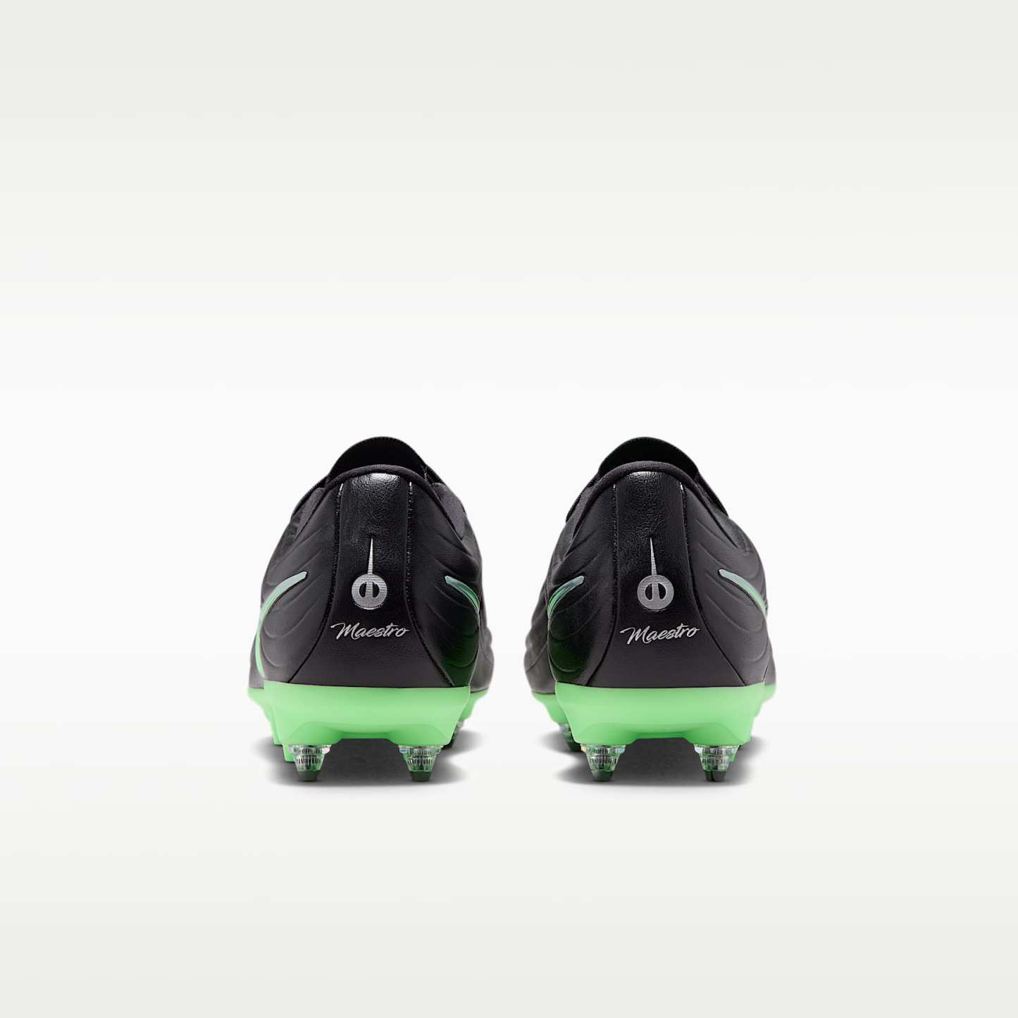 Nike Tiempo Maestro Academy Low Top Fußballschuh für weichen Rasen – Schwarz/Schwarz/Illusion Green