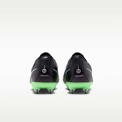 Nike Tiempo Maestro Academy Low Top Fußballschuh für weichen Rasen – Schwarz/Schwarz/Illusion Green