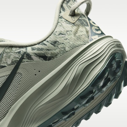 Nike ACG Pegasus Trail Traillaufschuh (Herren) – Spruce Fog/Sea Glass/Black Spruce