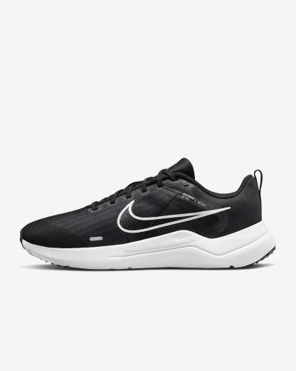 Nike Downshifter 12 Herren-Laufschuh – Schwarz/Dark Smoke Grey/Pure Platinum/Weiß