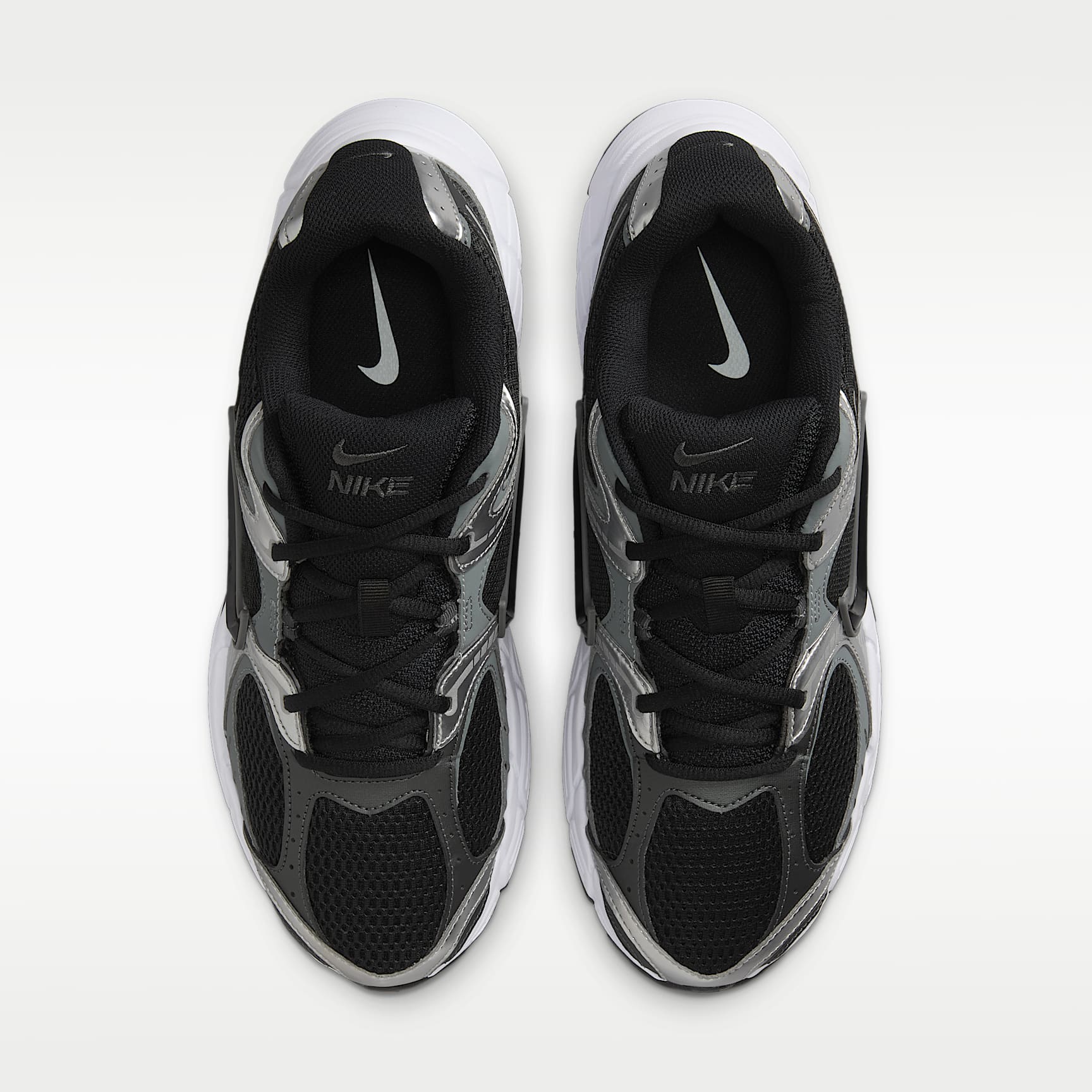 Nike V5 RNR Schuh (Herren) – Schwarz/Anthracite/Smoke Grey/Schwarz
