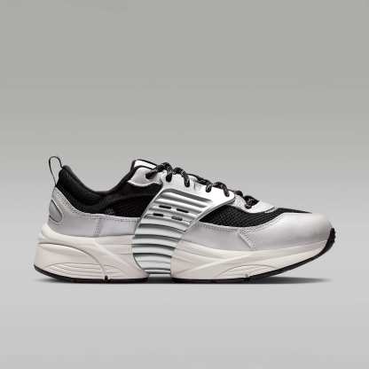 Jordan Trunner O/S Schuhe (Herren) – Photon Dust/Schwarz/Sail/Weiß
