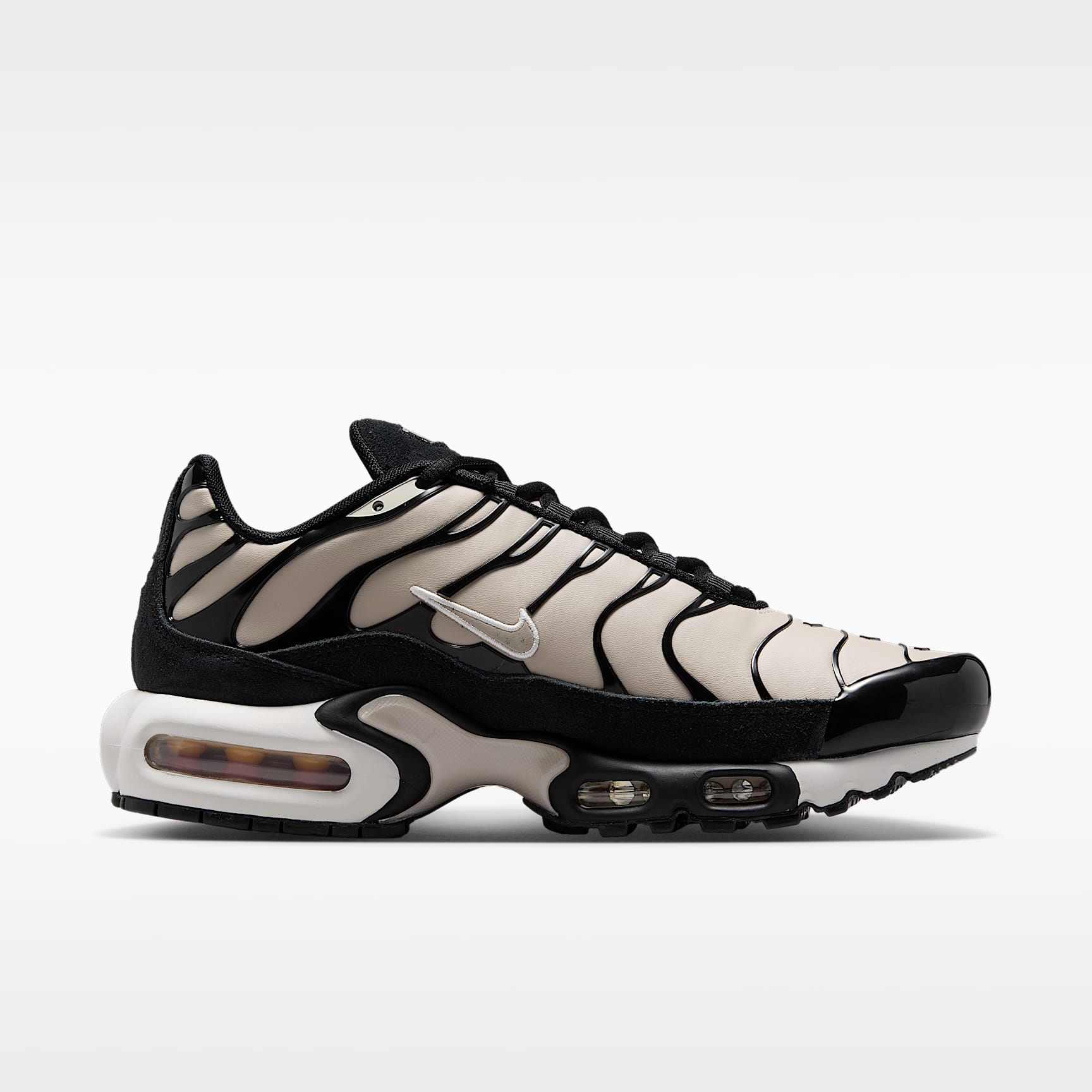 Nike Air Max Plus Schuh (Damen) – Cream II/Summit White/Schwarz