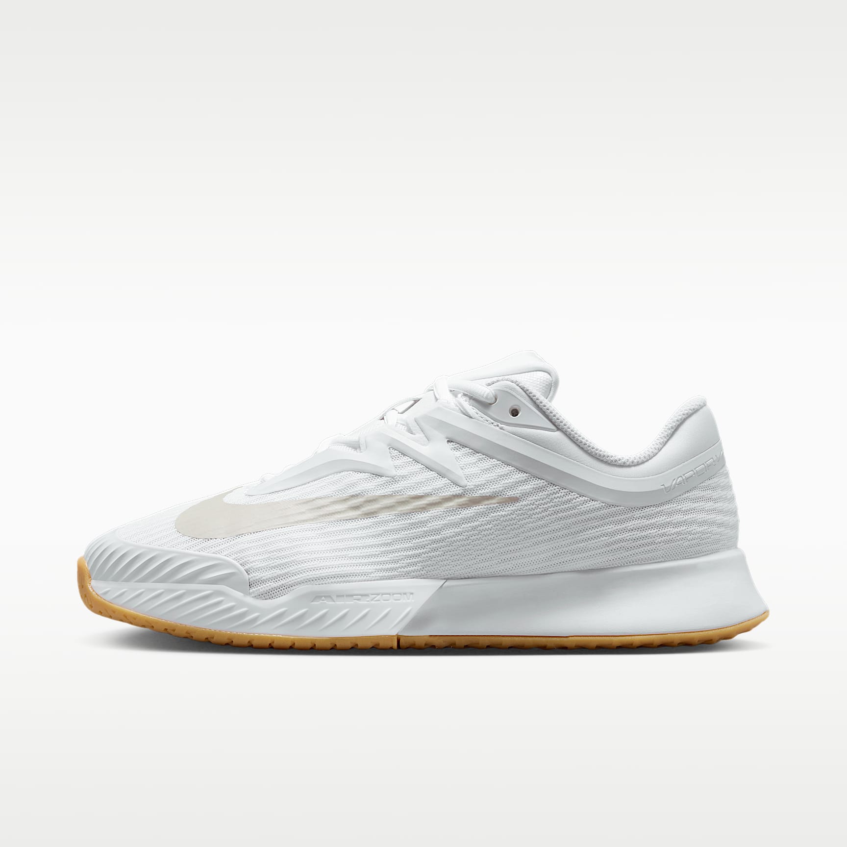 Nike Vapor Pro 3 Tennisschuh für Hartplätze (Damen) – Weiß/Summit White/Linen/Light Orewood Brown