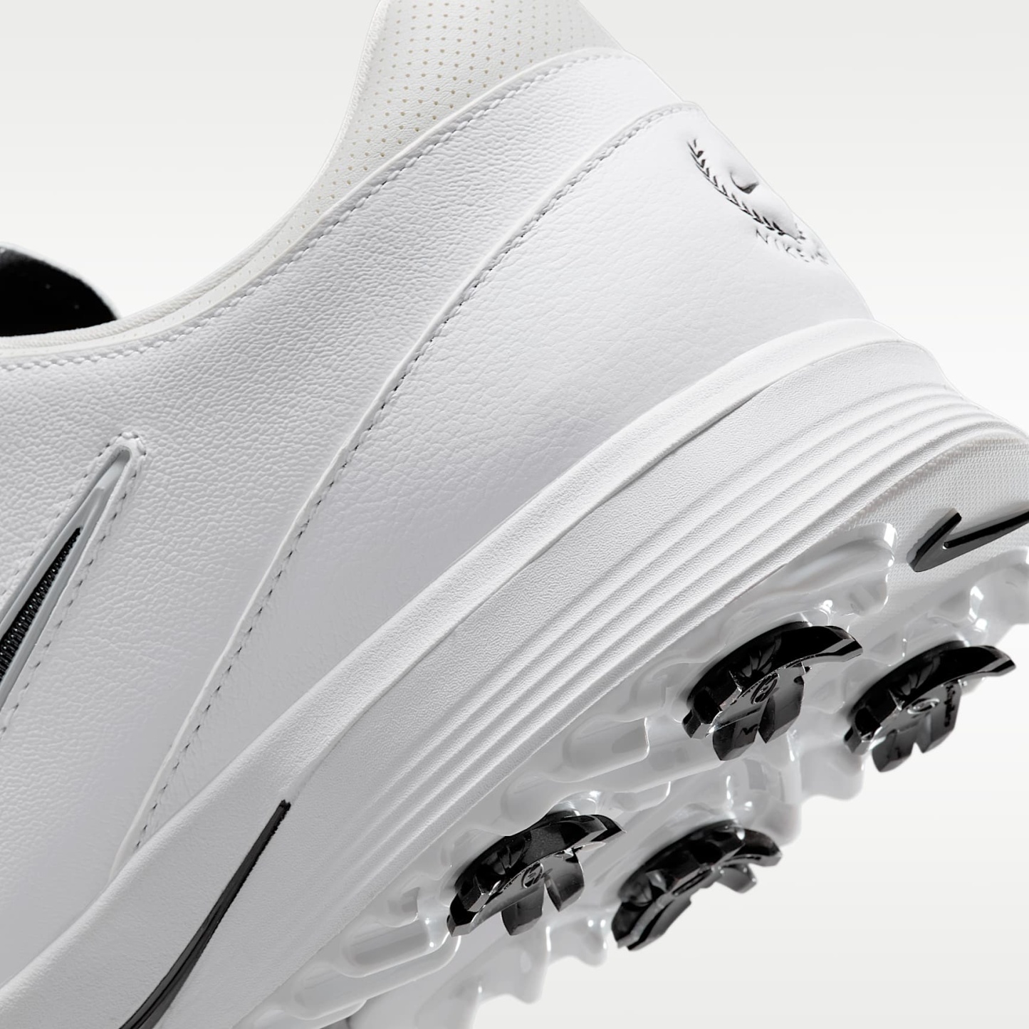 Nike Victory Tour 4 Golfschuh – Weiß/Photon Dust/Schwarz
