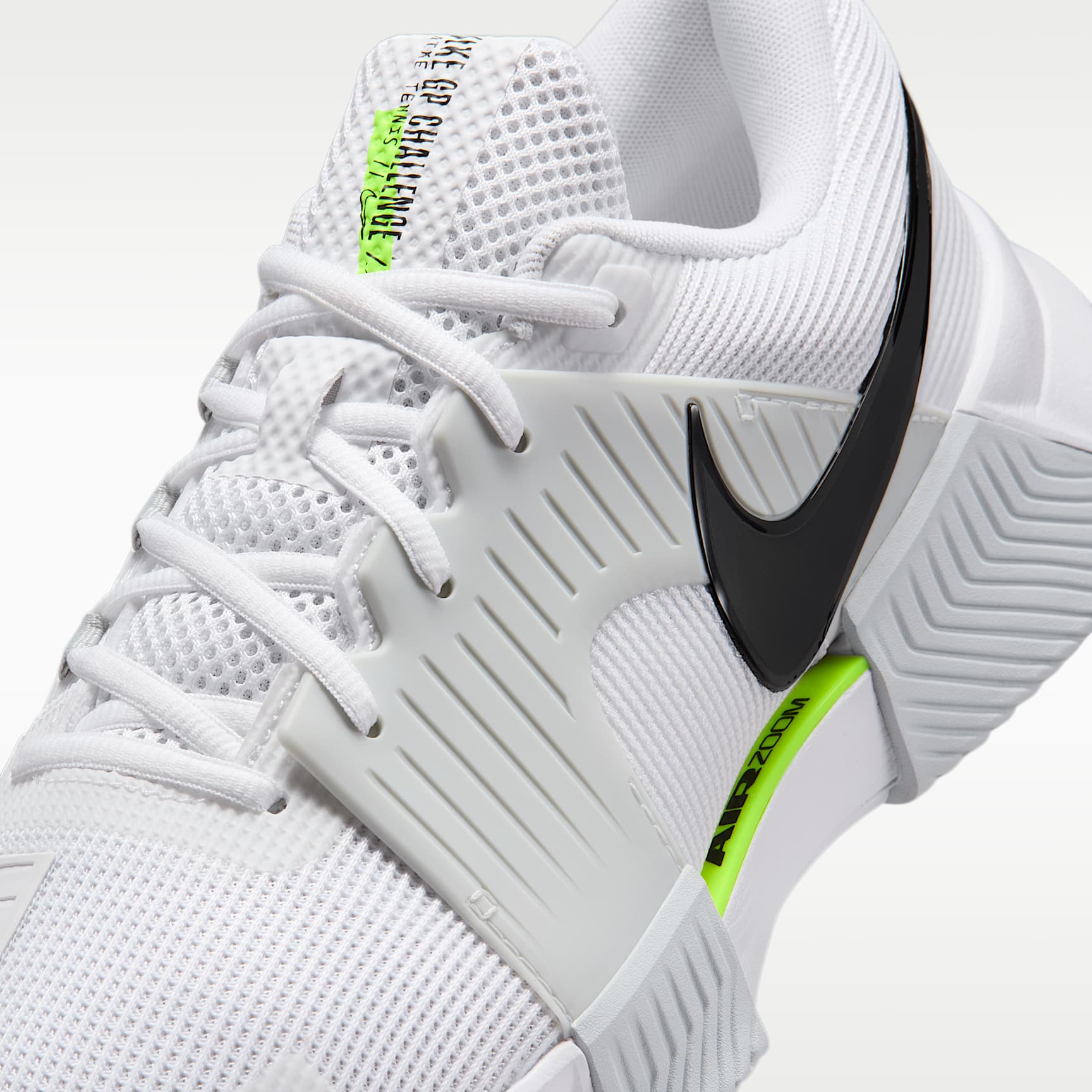 Nike GP Challenge 1.5 Hartplatz-Tennisschuh (Herren) – Weiß/Pure Platinum/Volt/Schwarz