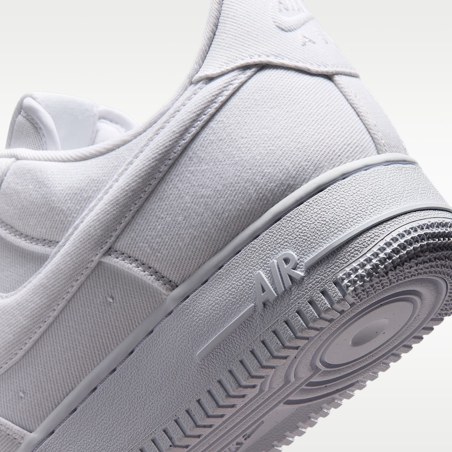 Nike Air Force 1 '07 LV8 Schuh (Herren) – Weiß/Weiß