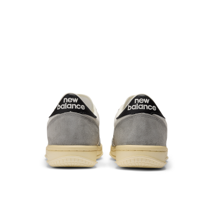 New Balance U T500 Grey Days Freizeitschuhe in GRAU