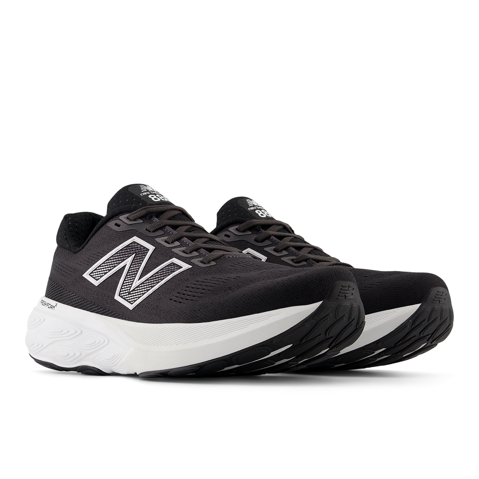 New Balance M 880 v15 Laufschuhe in SCHWARZ