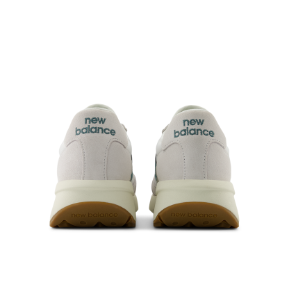 New Balance U 370 Classic Freizeitschuhe in WEISS