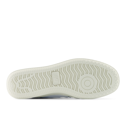 New Balance U T500 Premium Court Freizeitschuhe in WEISS