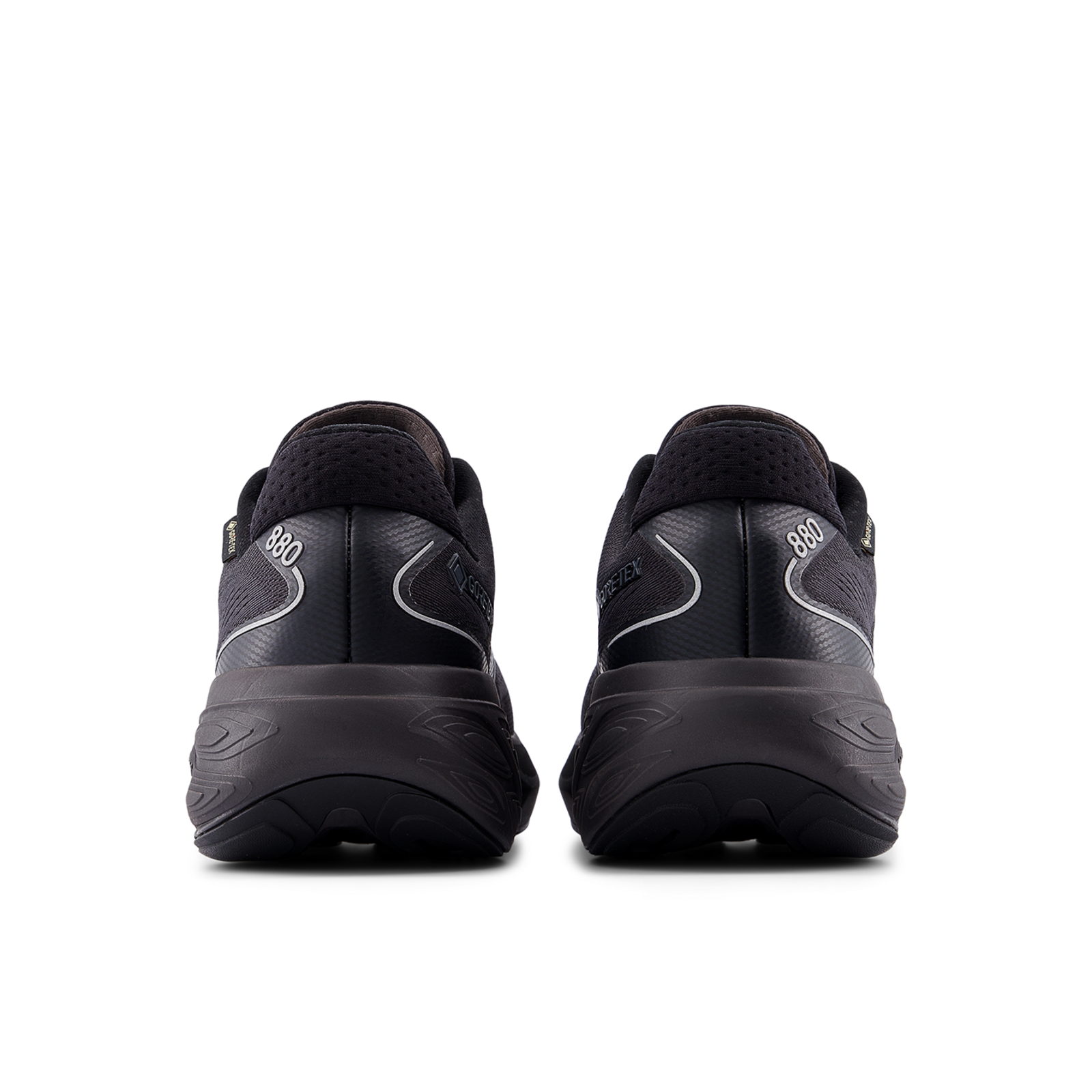 New Balance M 880 GTX v15 Laufschuhe in SCHWARZ
