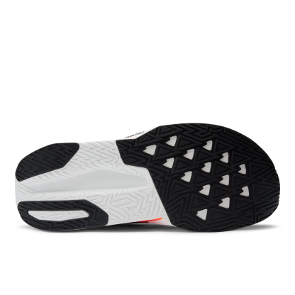 New Balance M Rebel v5 Laufschuhe in ORANGE