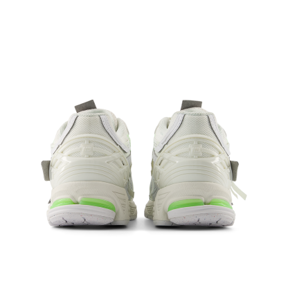 New Balance U 1906 Deconstructed Freizeitschuhe in WEISS