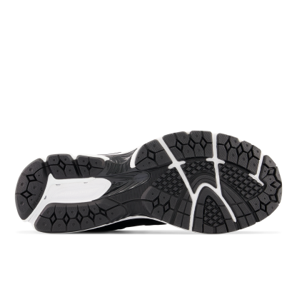 New Balance U 2002R Core Freizeitschuhe in SCHWARZ
