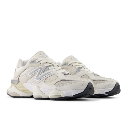 New Balance U 9060 Elevated Classics Freizeitschuhe in BEIGE