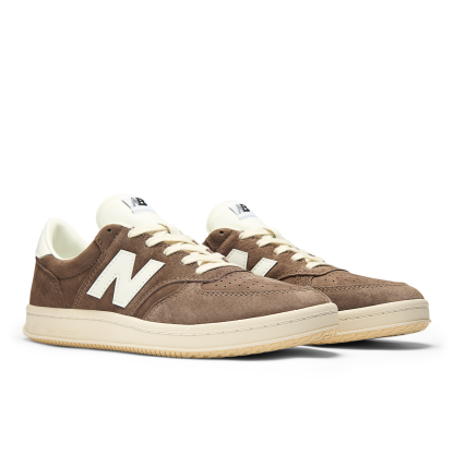 New Balance U T500 Forest Freizeitschuhe in BRAUN