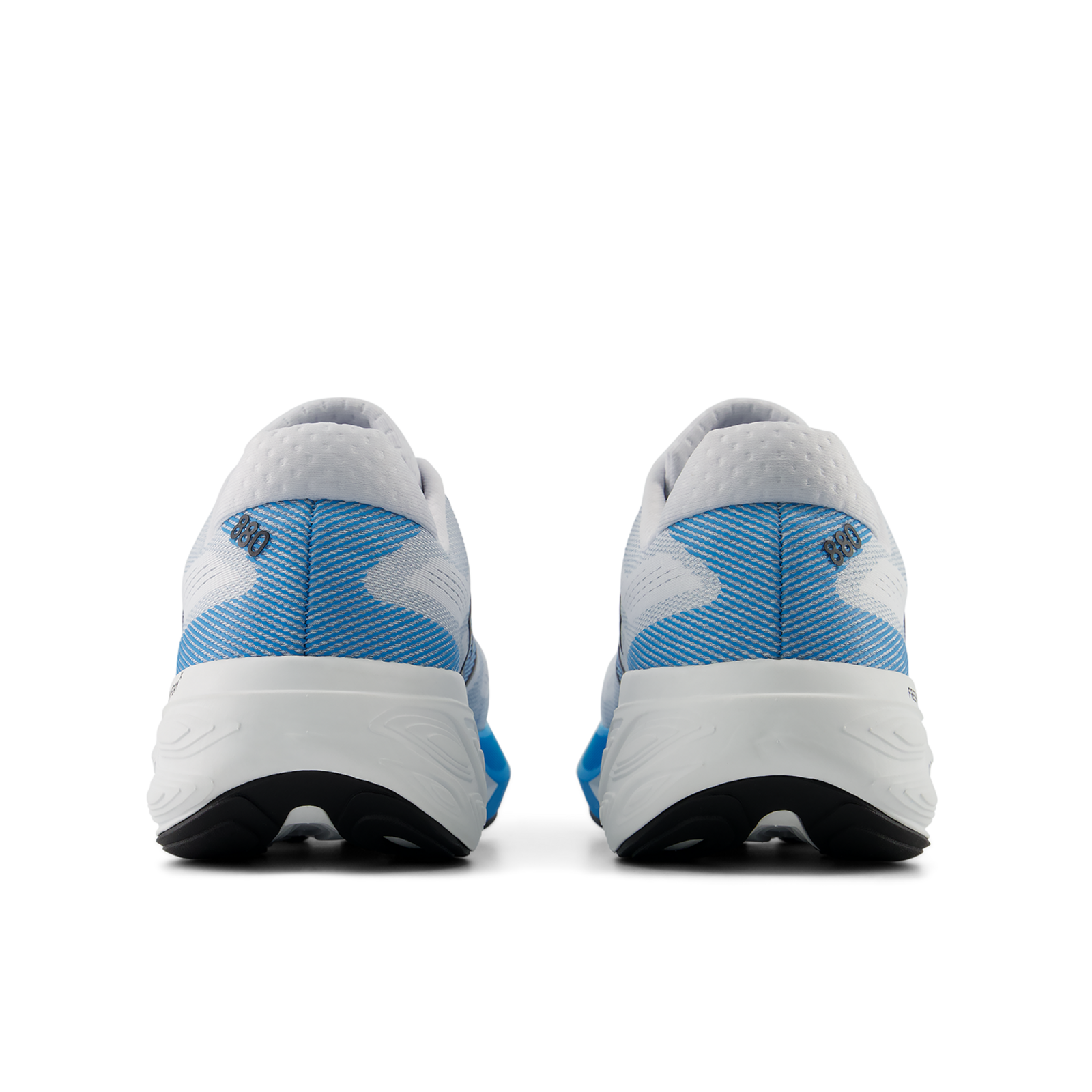 New Balance M88049Z - Fresh Foam X 880V15 in WEISS