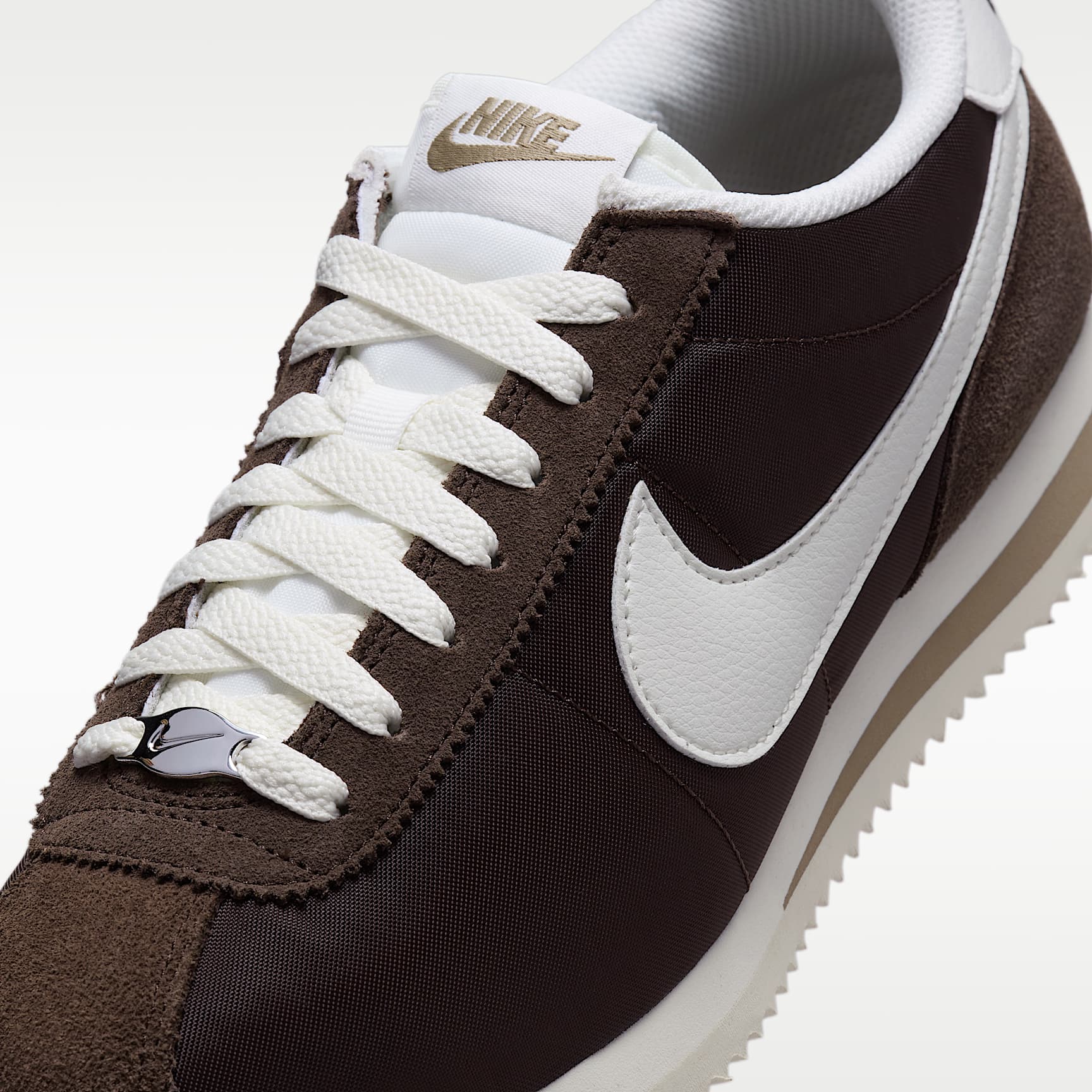 Nike Cortez Textile Schuh (Damen) – Baroque Brown/Khaki/Sail