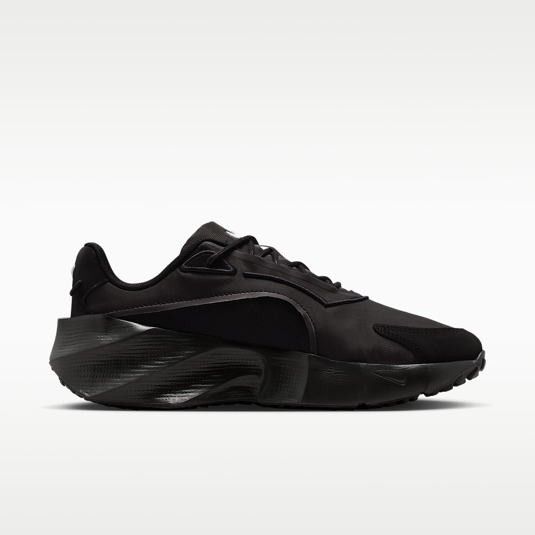 Nike Aura Edge Schuh (Damen) – Schwarz/Schwarz/Summit White