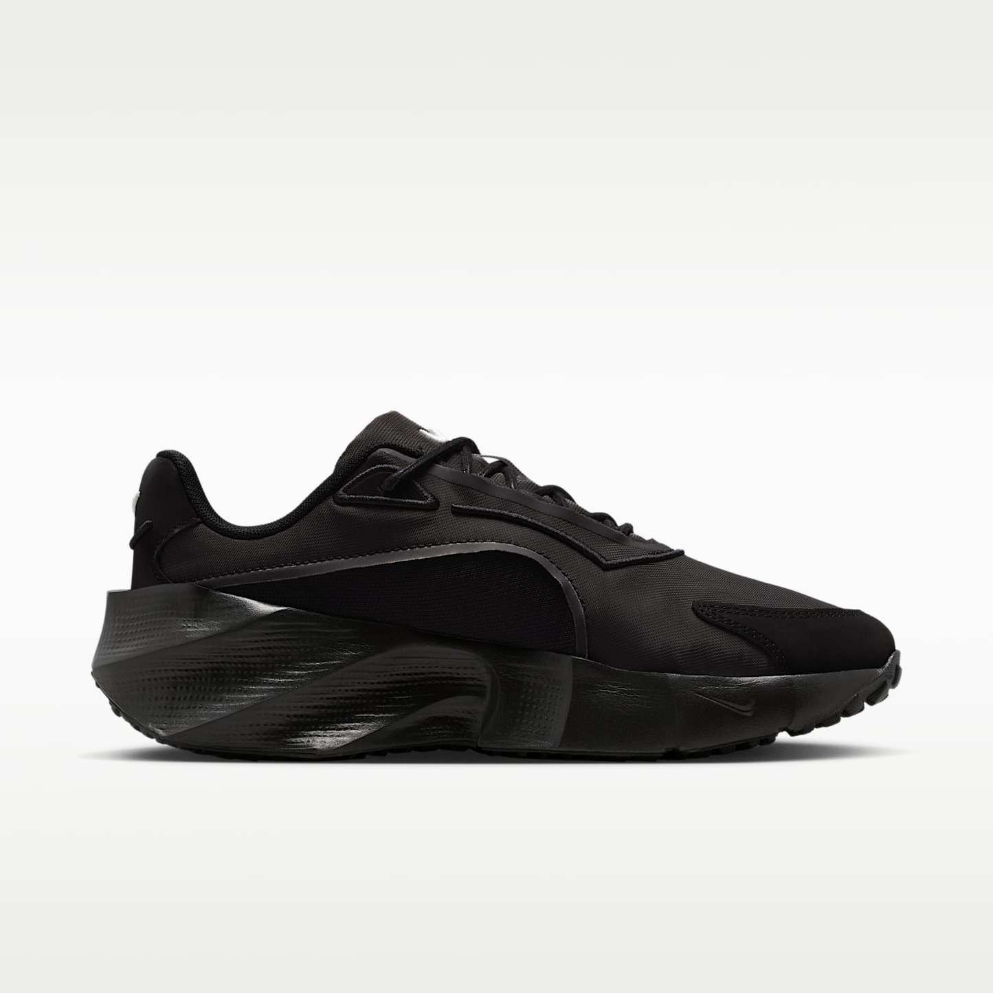 Nike Aura Edge Schuh (Damen) – Schwarz/Schwarz/Summit White