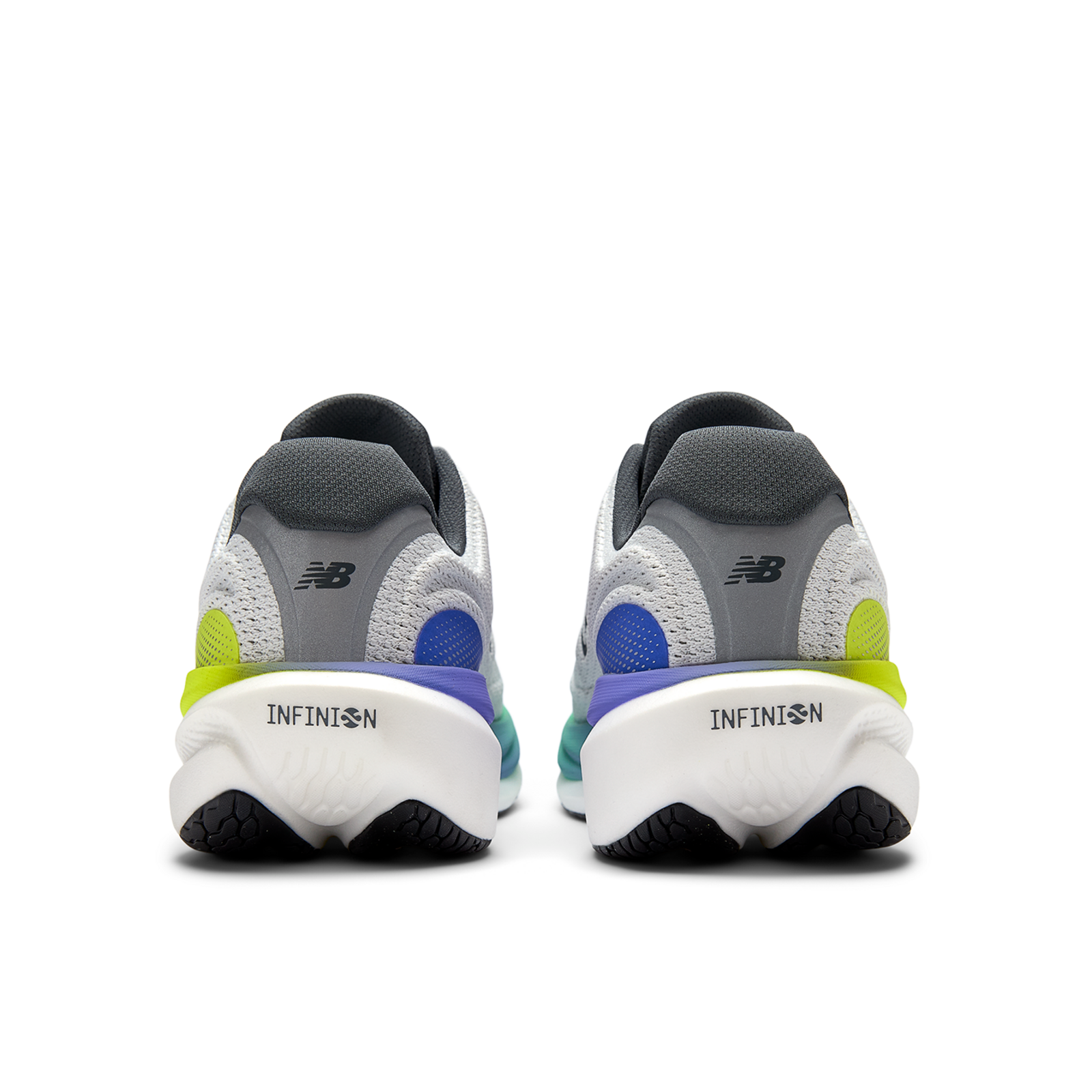 New Balance M 1080 v15 Laufschuhe in WEISS