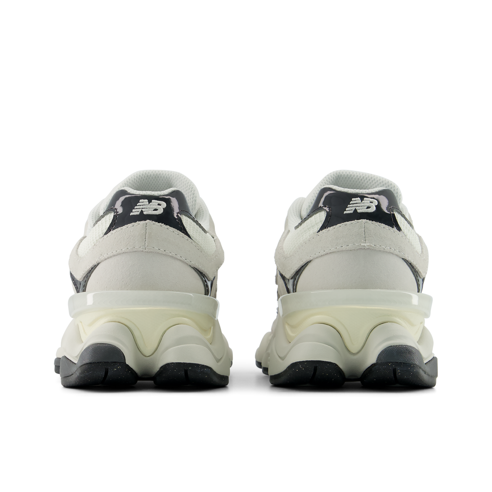 New Balance U90602FD - 9060 in BEIGE
