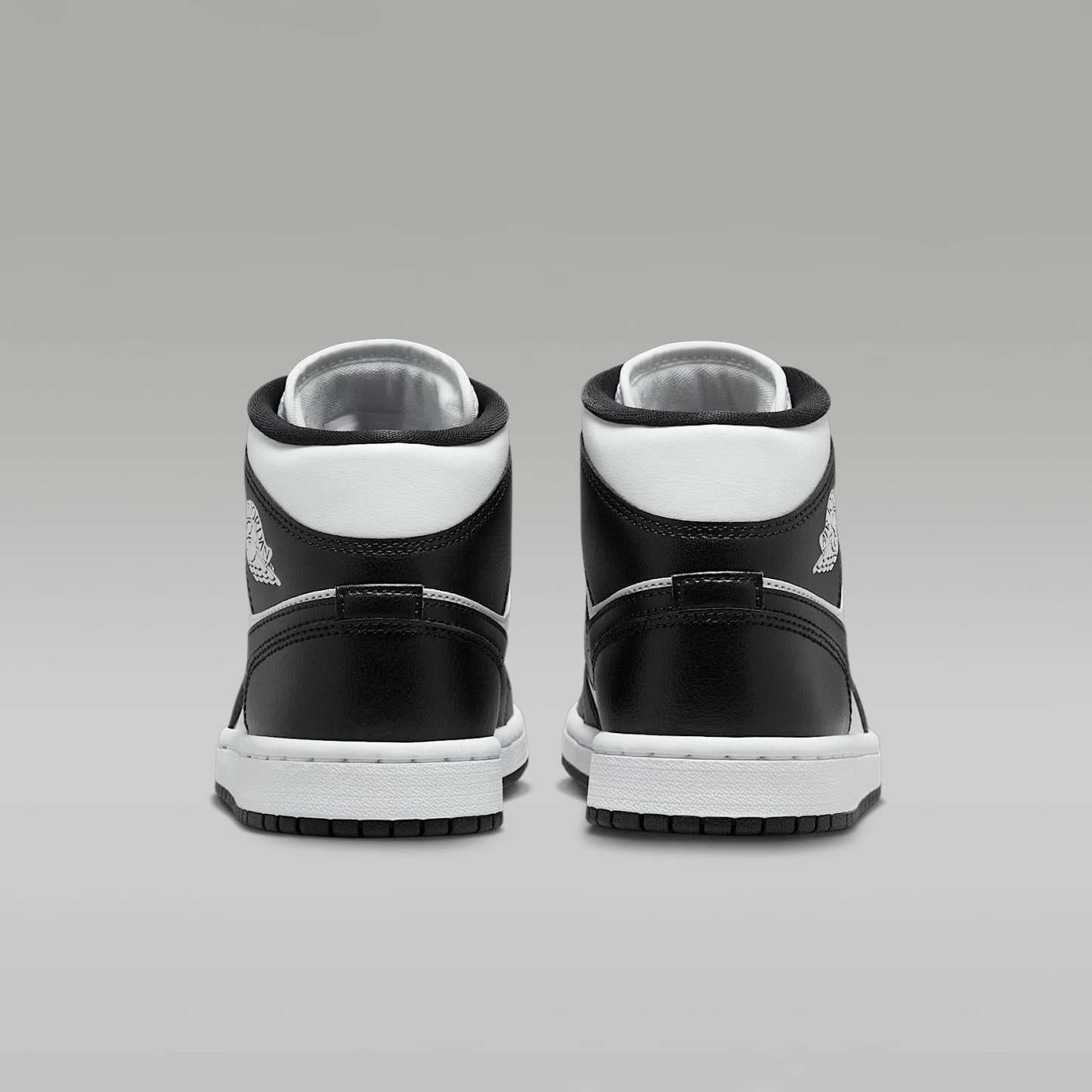 Air Jordan 1 Mid Damenschuh – Weiß/Weiß/Schwarz