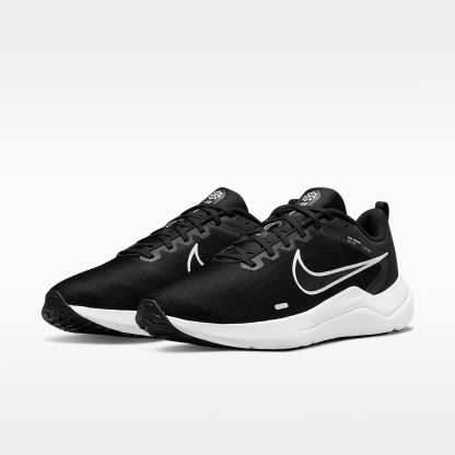 Nike Downshifter 12 Herren-Laufschuh – Schwarz/Dark Smoke Grey/Pure Platinum/Weiß