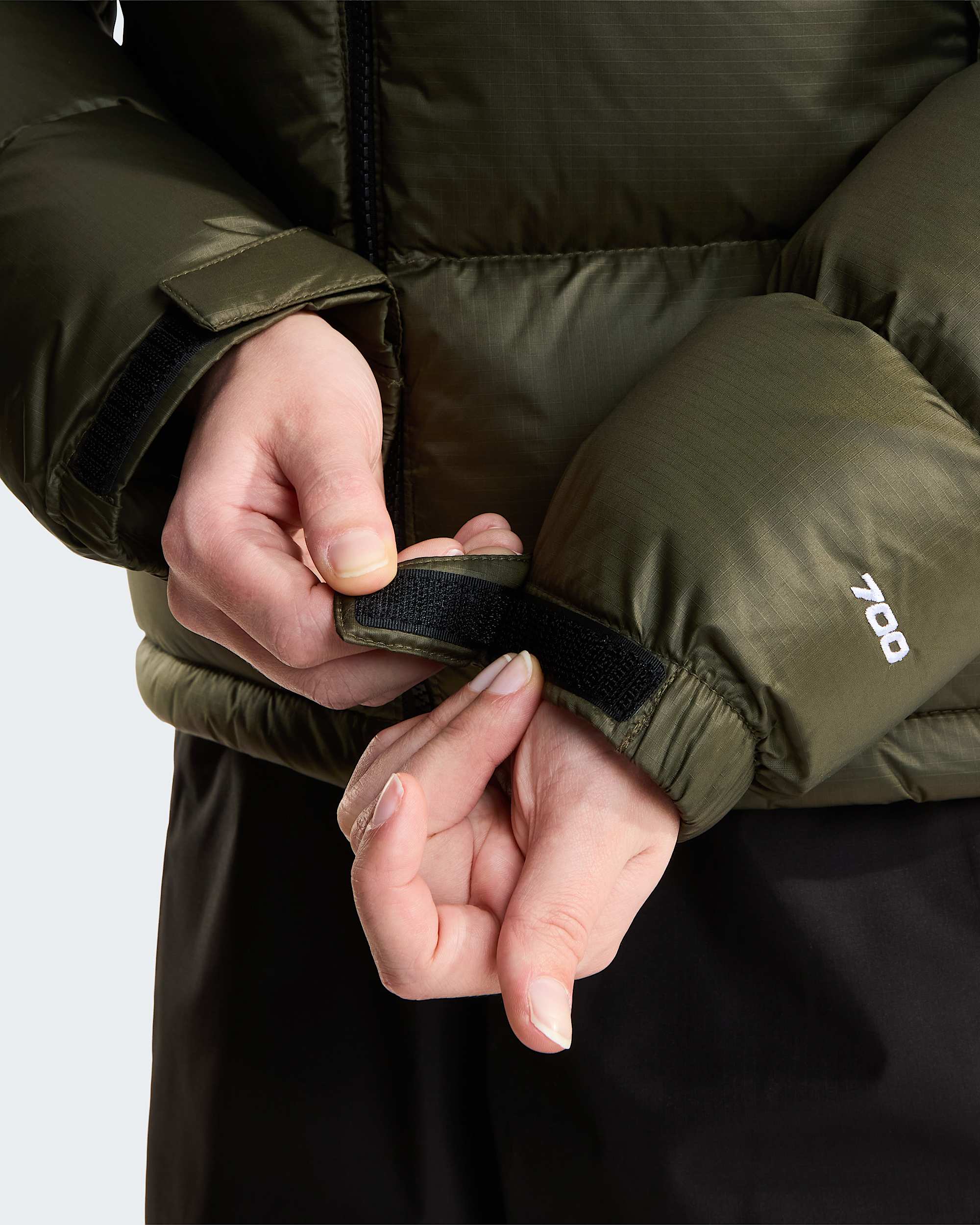 1996 Retro Nuptse Jacke für Damen – New Taupe Green