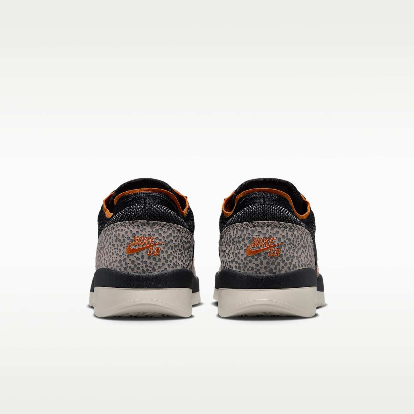 Nike SB PS8 Skaterschuh – Cobblestone/Monarch/Light Orewood Brown/Schwarz