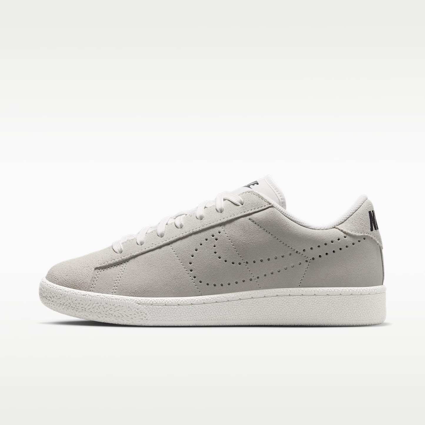Nike Tennis Classic Damenschuh – Sail/Schwarz/Sail