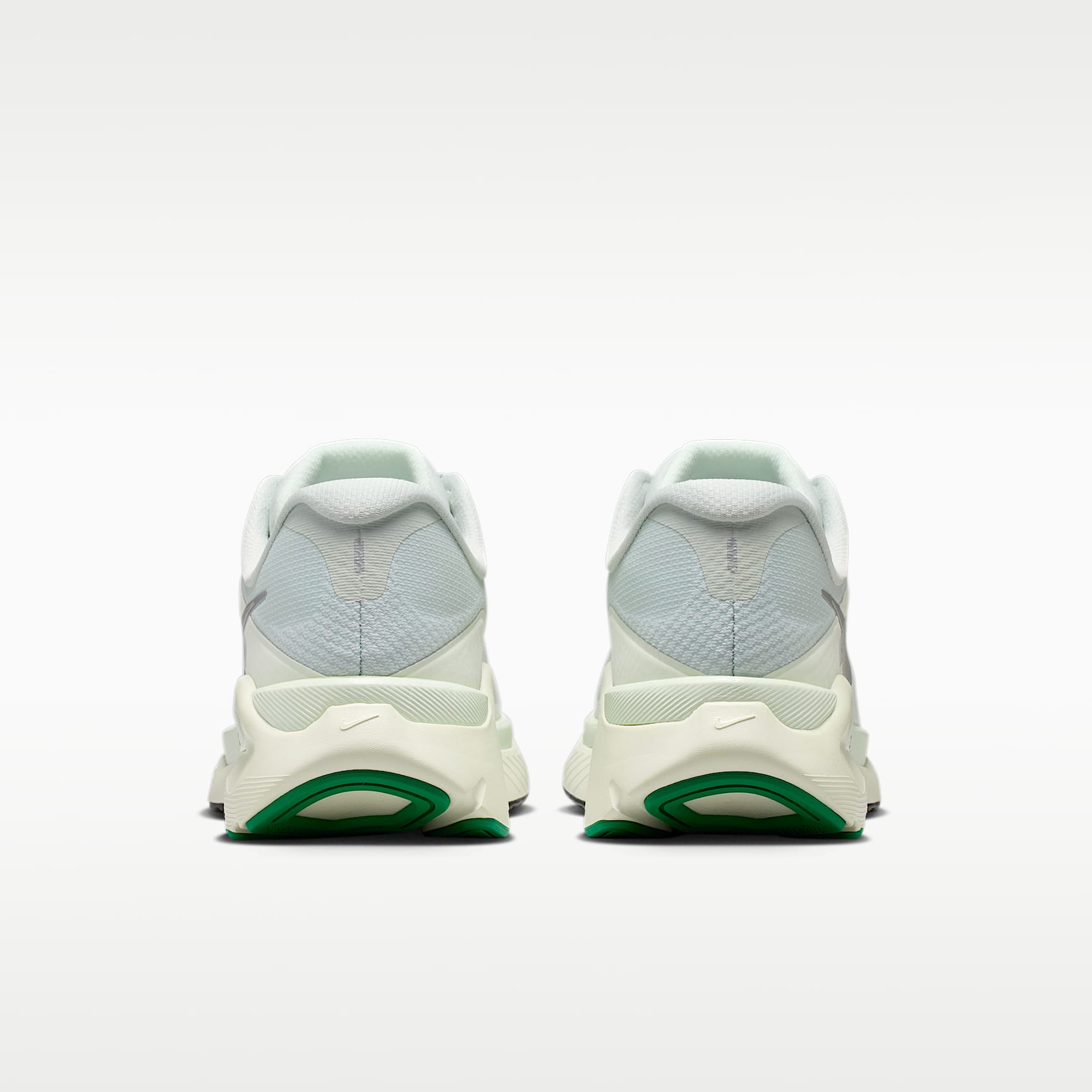 Nike Structure Plus Straßenlaufschuh (Damen) – Light Silver/Coconut Milk/Barely Green/Metallic Silver
