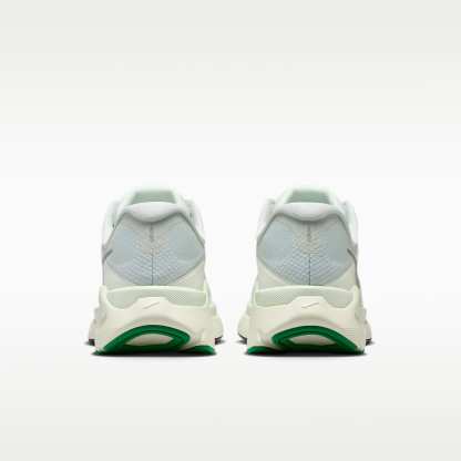 Nike Structure Plus Straßenlaufschuh (Damen) – Light Silver/Coconut Milk/Barely Green/Metallic Silver