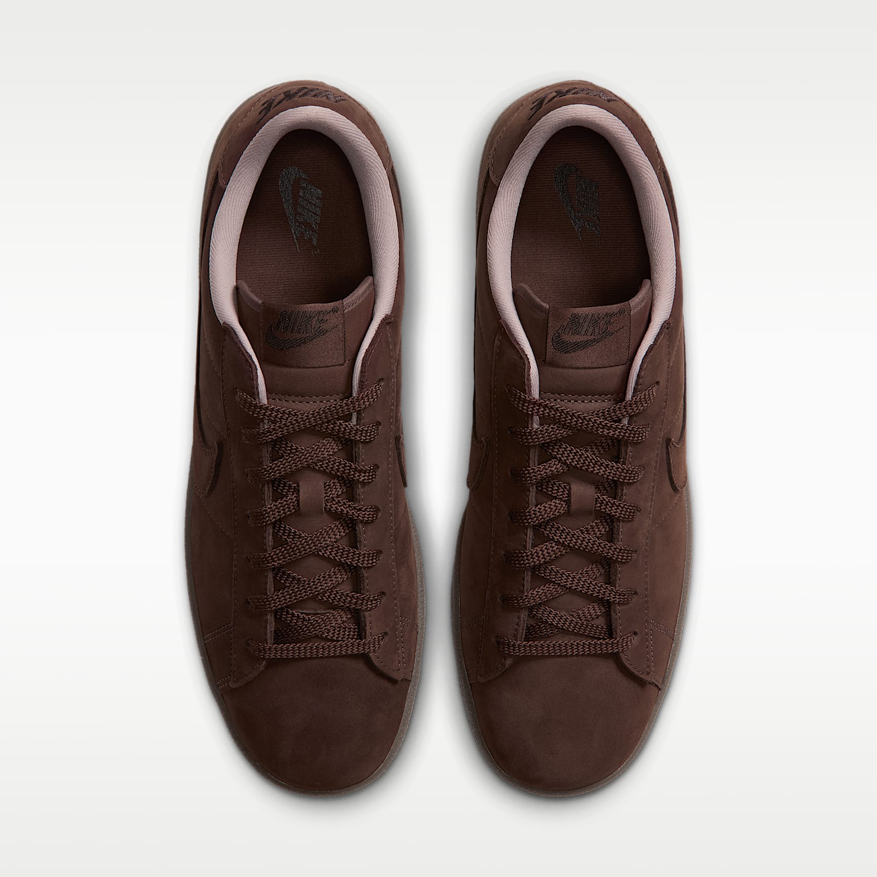 Nike Tennis Classic CS PRM Schuh – Light Chocolate/Gum Dark Brown/Shadow Brown/Light Chocolate
