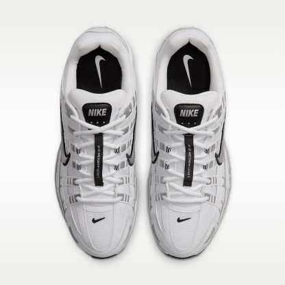 Nike P-6000 Schuh – Weiß/Schwarz/Metallic Silver