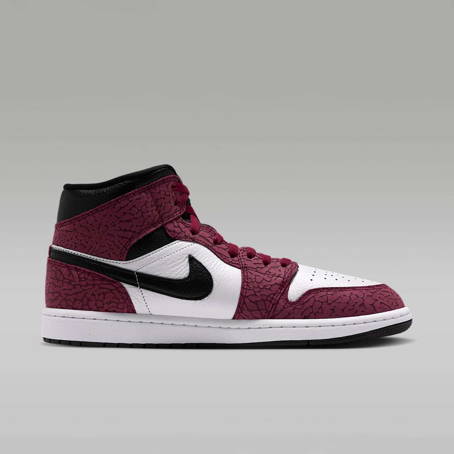 Air Jordan 1 Mid SE Schuh (Herren) – Team Red/Schwarz/Dark Team Red/Weiß