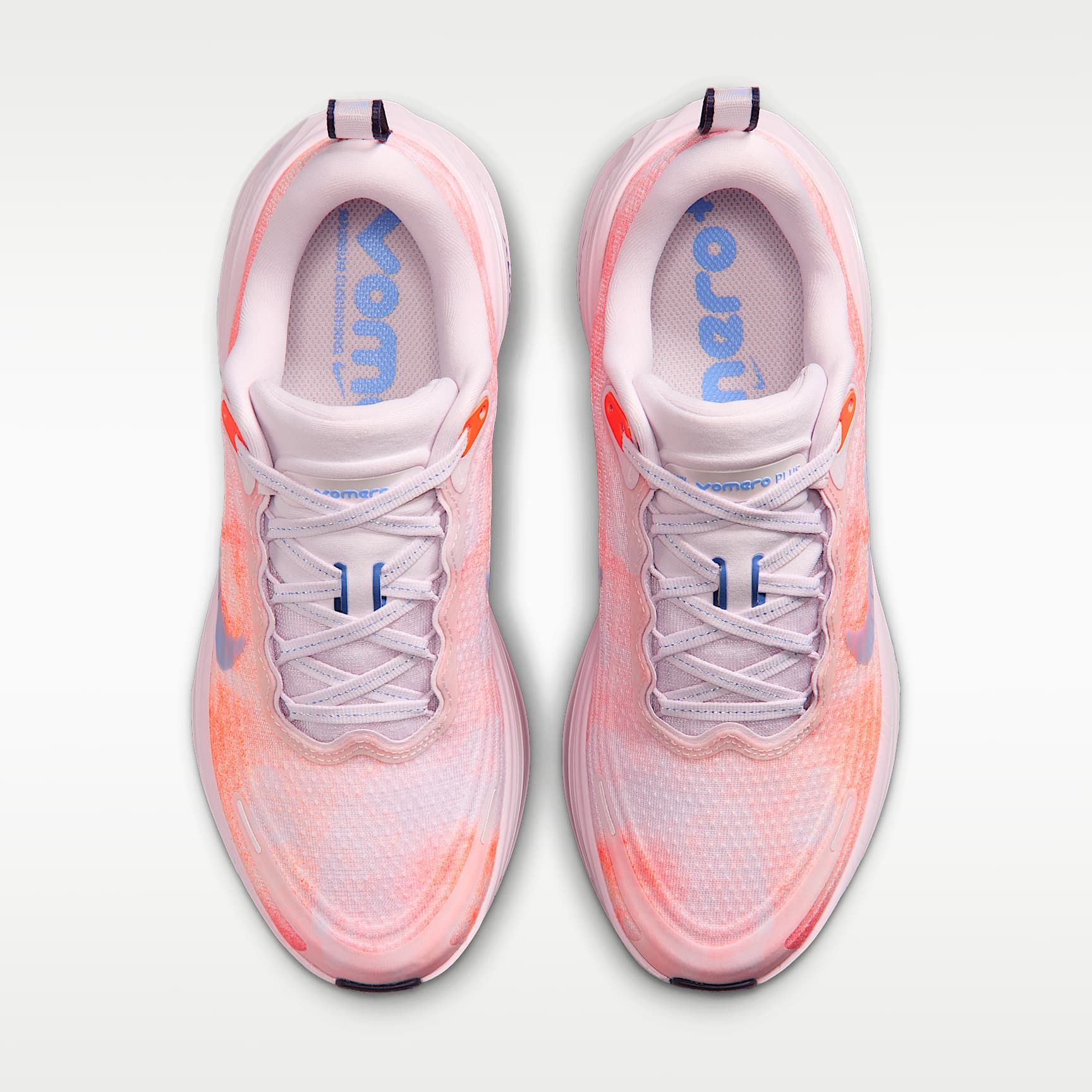Nike Vomero Plus Straßenlaufschuh (Damen) – Bleached Lilac/Hyper Crimson/Sunset Haze/Royal Pulse