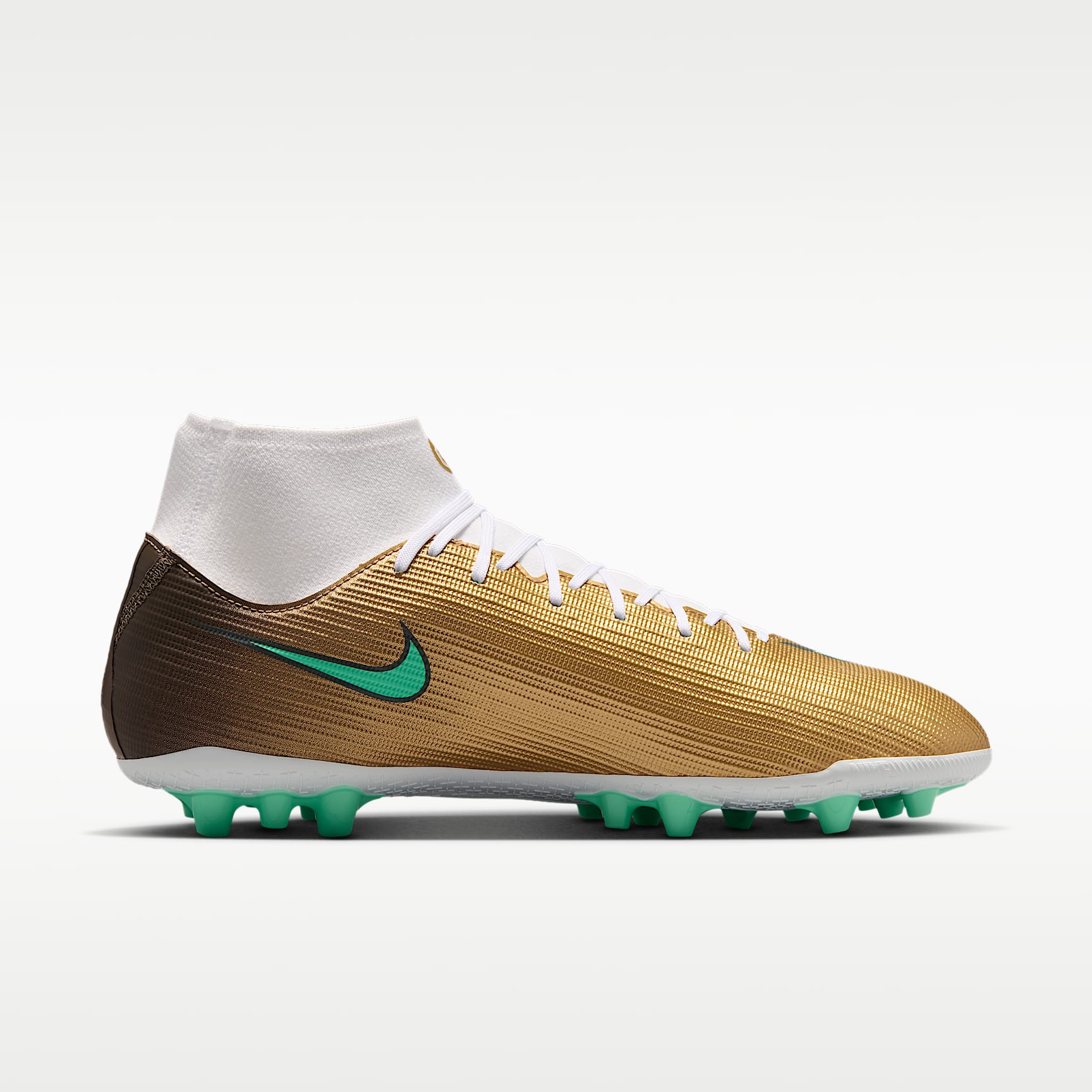 Nike Mercurial Superfly 11 Academy „Kylian Mbappé“ High-Top-Fußballschuh für Kunstrasen – Metallic Gold/Green Glow