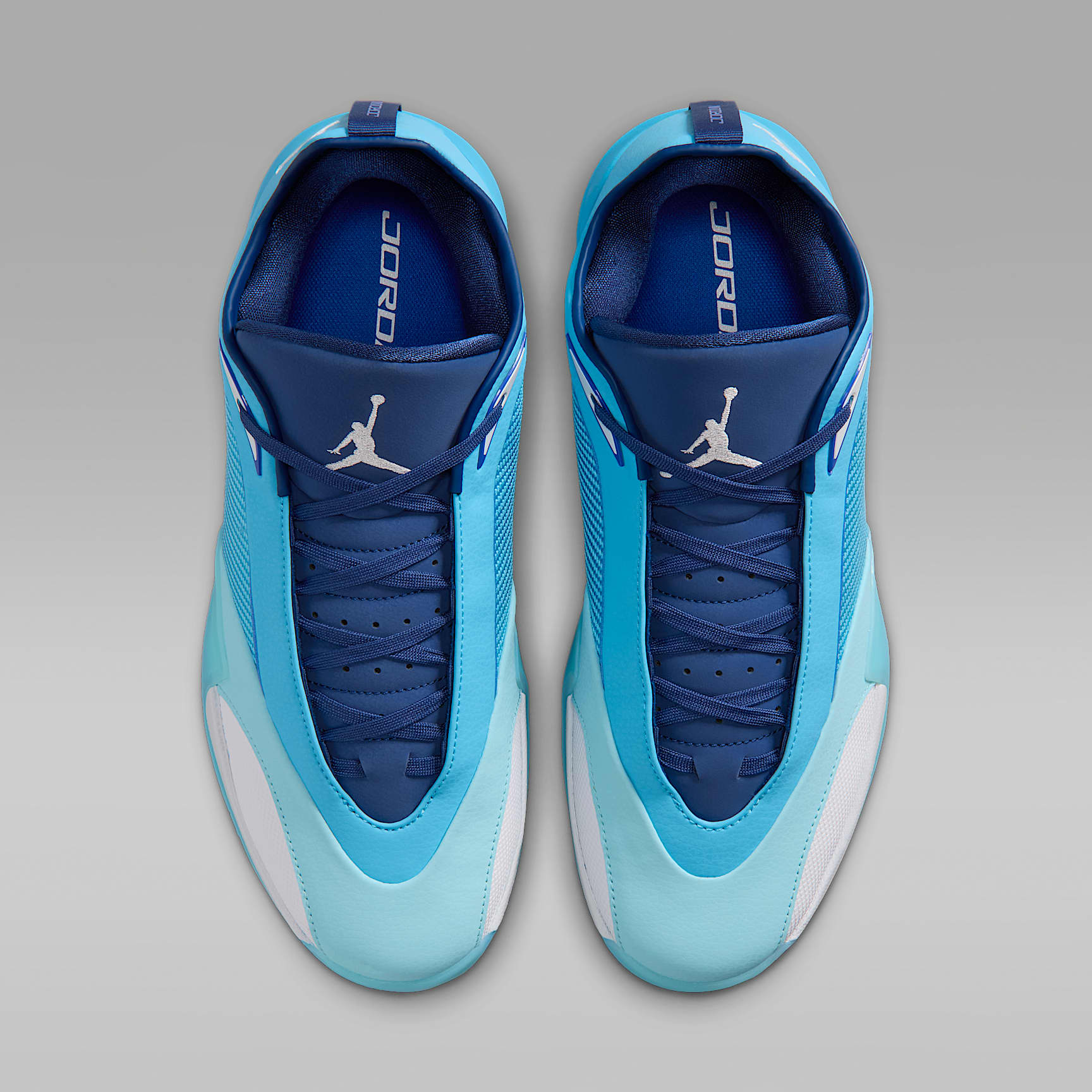Jordan Triangle Basketballschuh – Baltic Blue/Copa/Coastal Blue/Weiß