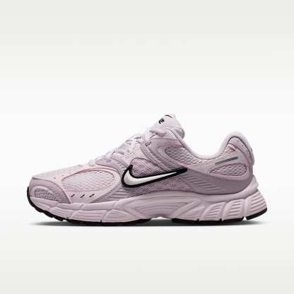 Nike V5 RNR Schuh (Damen) – Bleached Lilac/Iced Lilac/Pearl Pink/Bleached Lilac