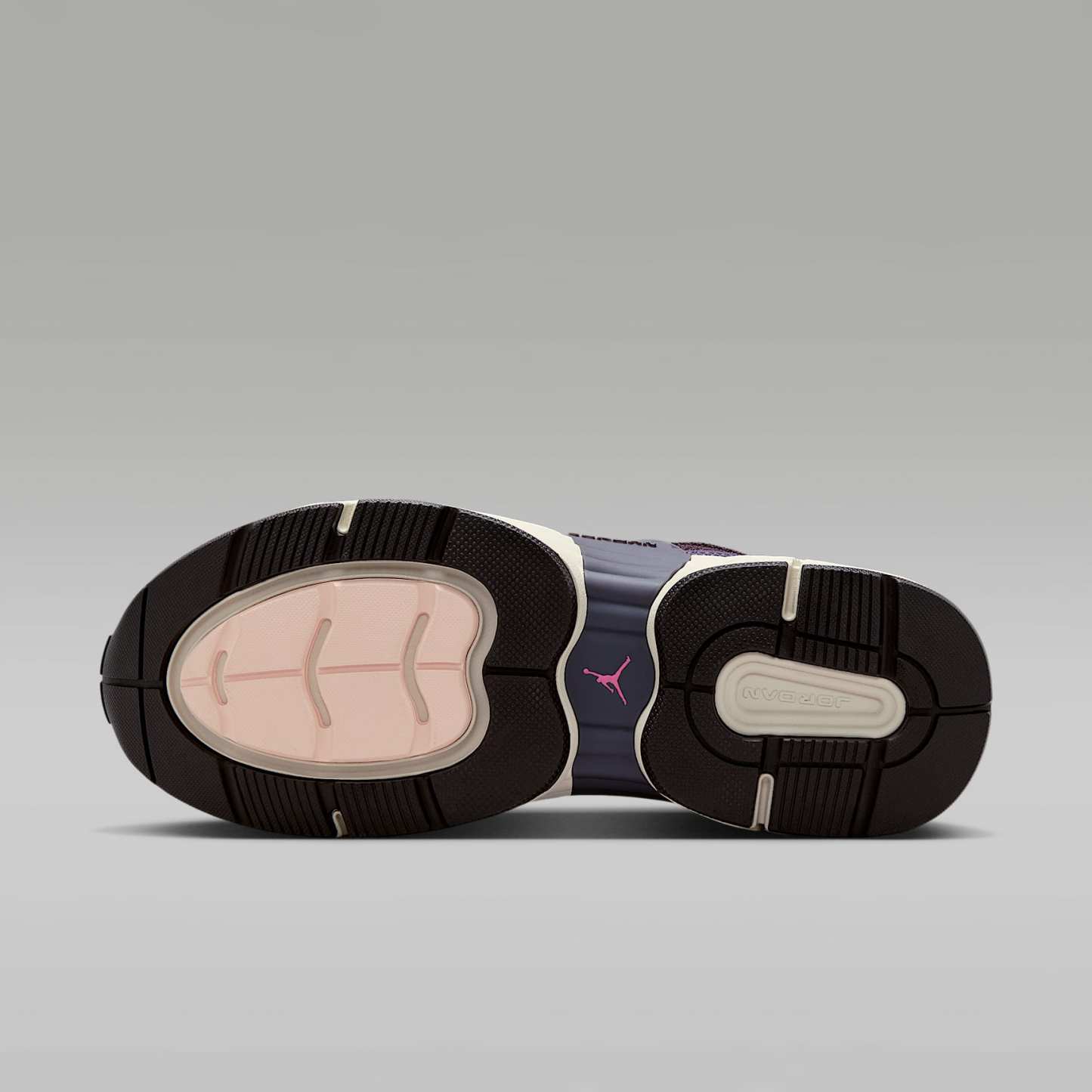 Jordan Trunner O/S Schuhe (Herren) – Burgundy Ash/Dark Raisin/Birch/Pinksicle