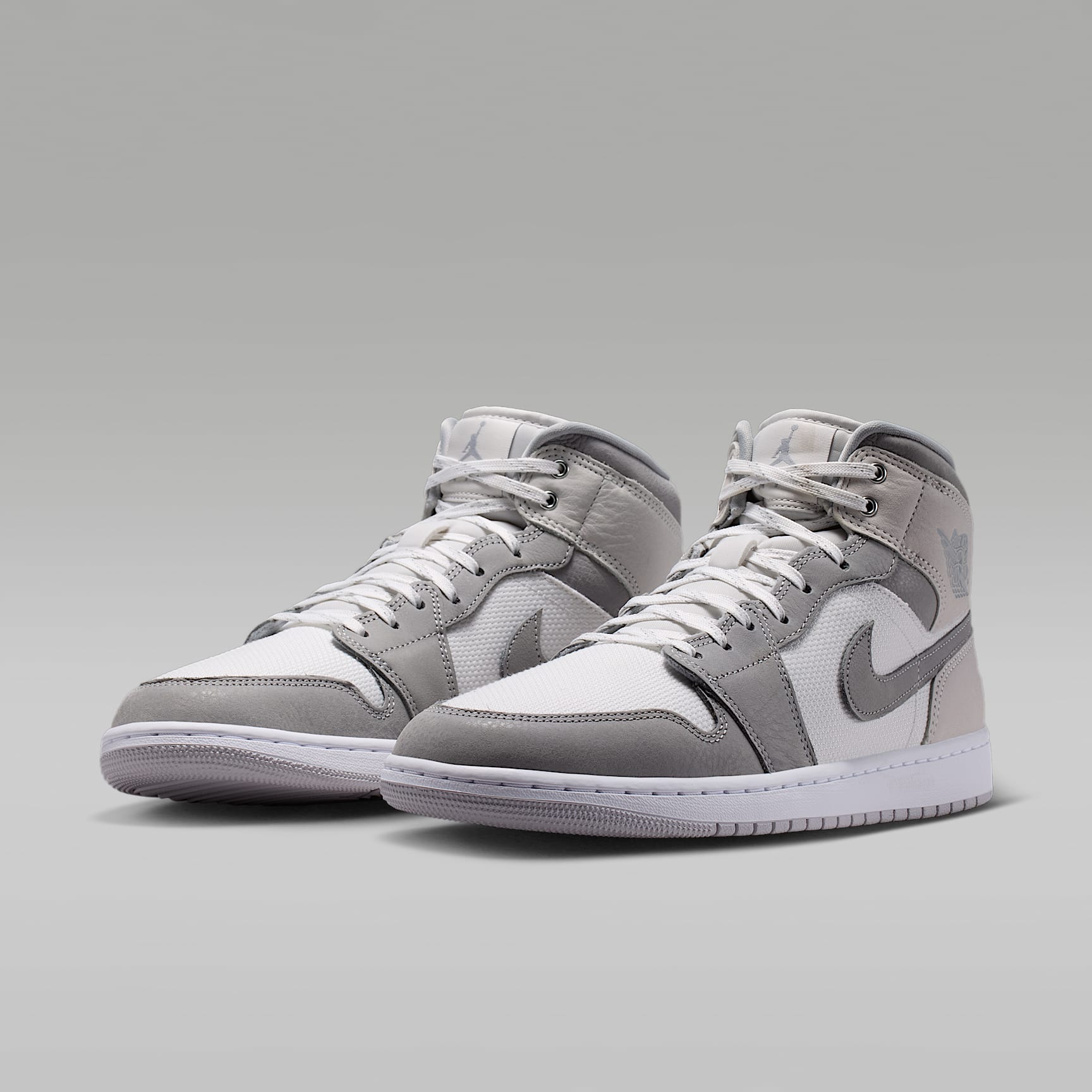 Air Jordan 1 Mid SE Schuh (Herren) – Summit White/Phantom/Sail/Light Smoke Grey