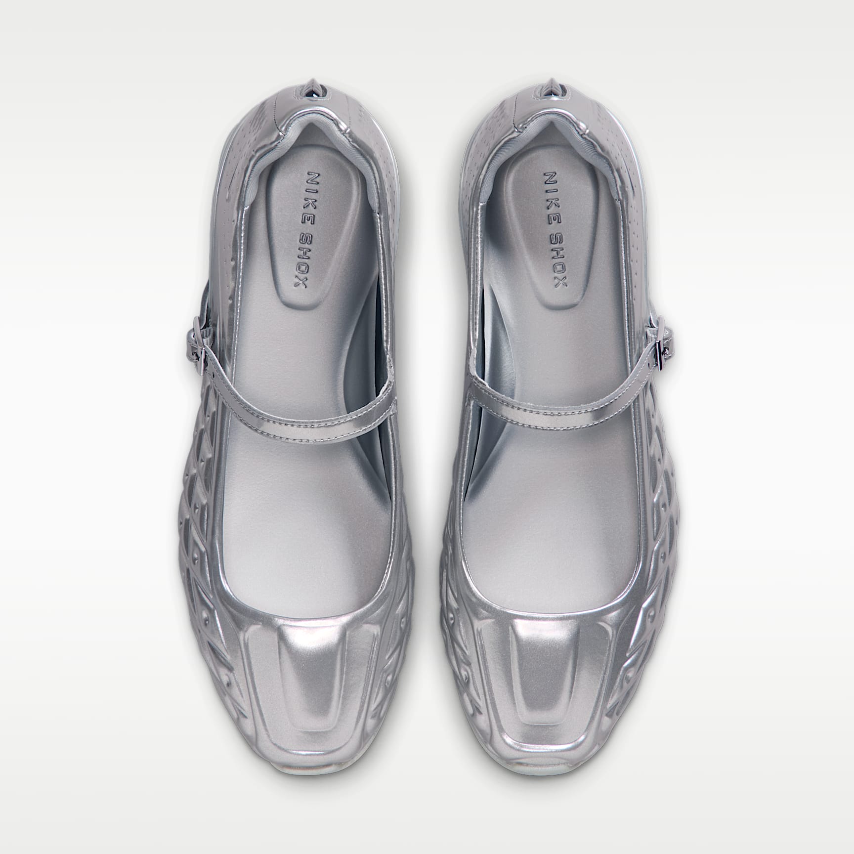 Nike Shox Z Calistra Schuh (Damen) – Metallic Silver/Flat Silver/Metallic Silver